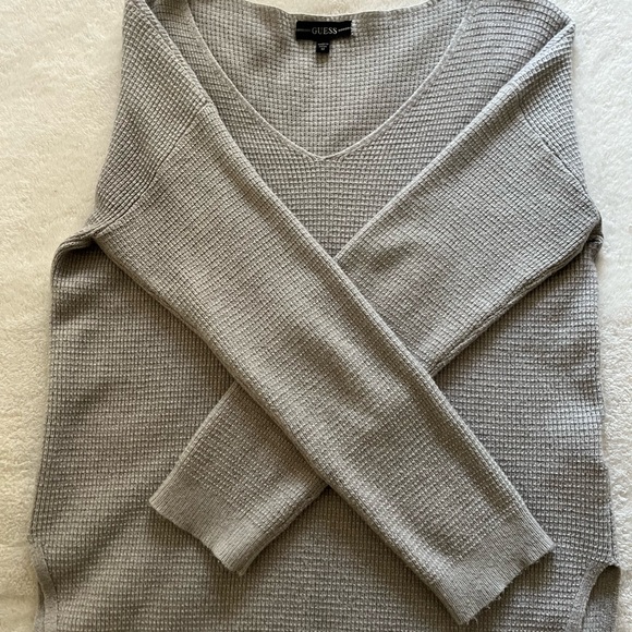 Guess Sweater - Picture 2 of 3